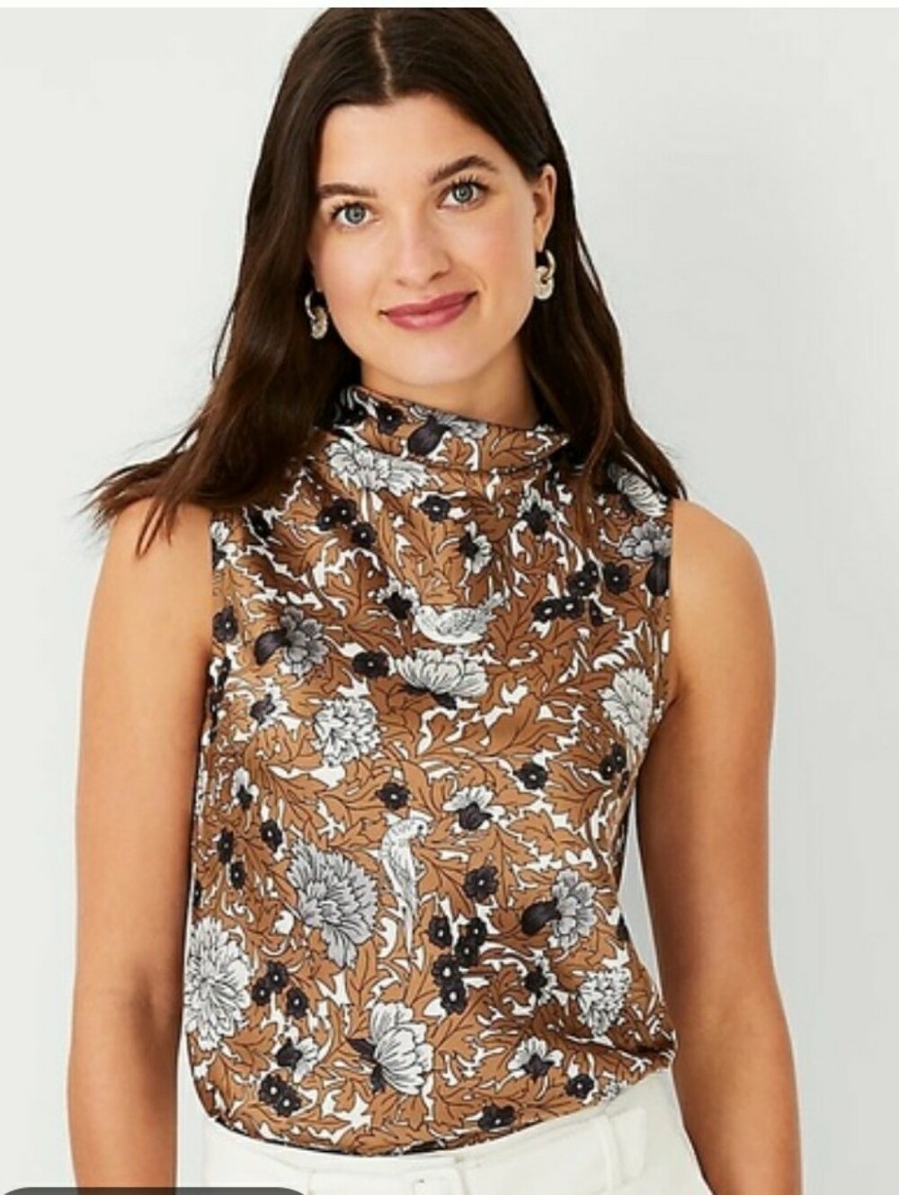 ANN TAYLOR Silky Sleeveless Blouse Birds & Florals Medium